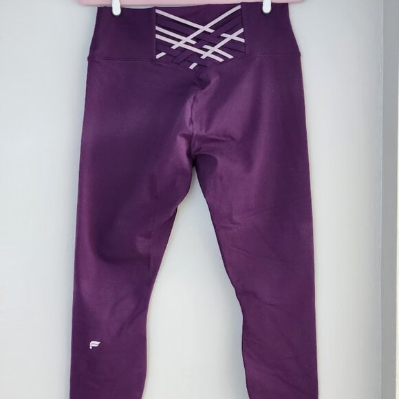 Fabletics PowerHold Boost High-Waisted Leggings XL – Luxe Plum/Dusted Lilac - Picture 3 of 10